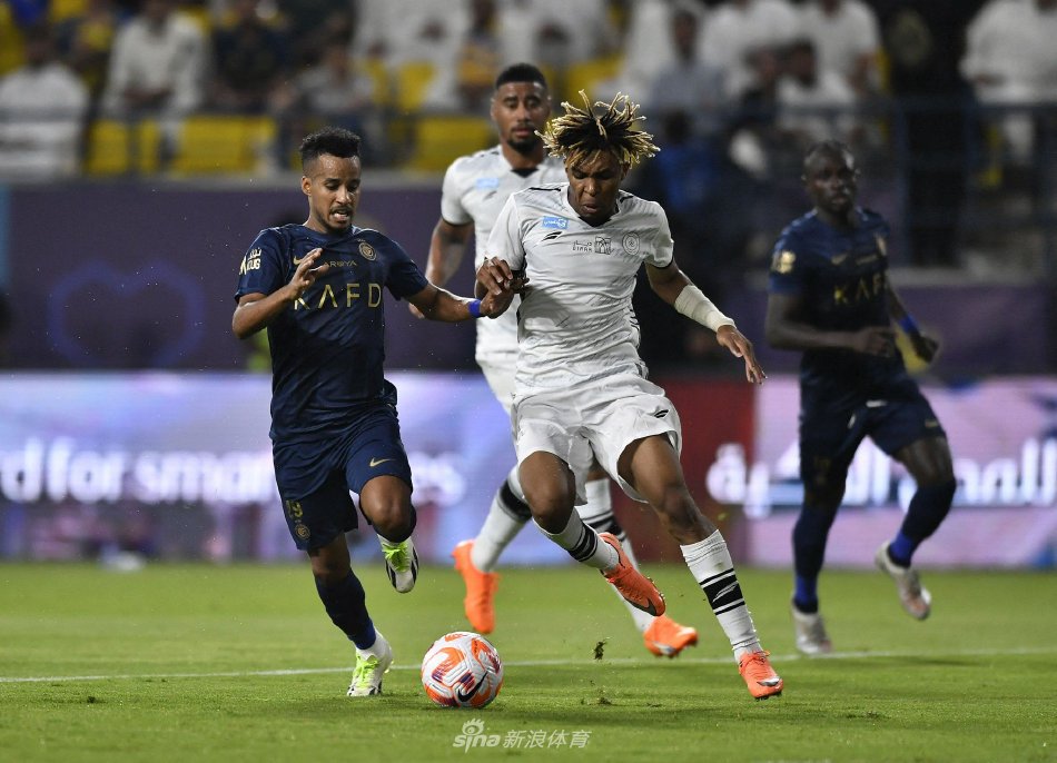 支持球队的 支持球队的